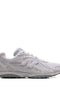 New Balance 204 Sneakers