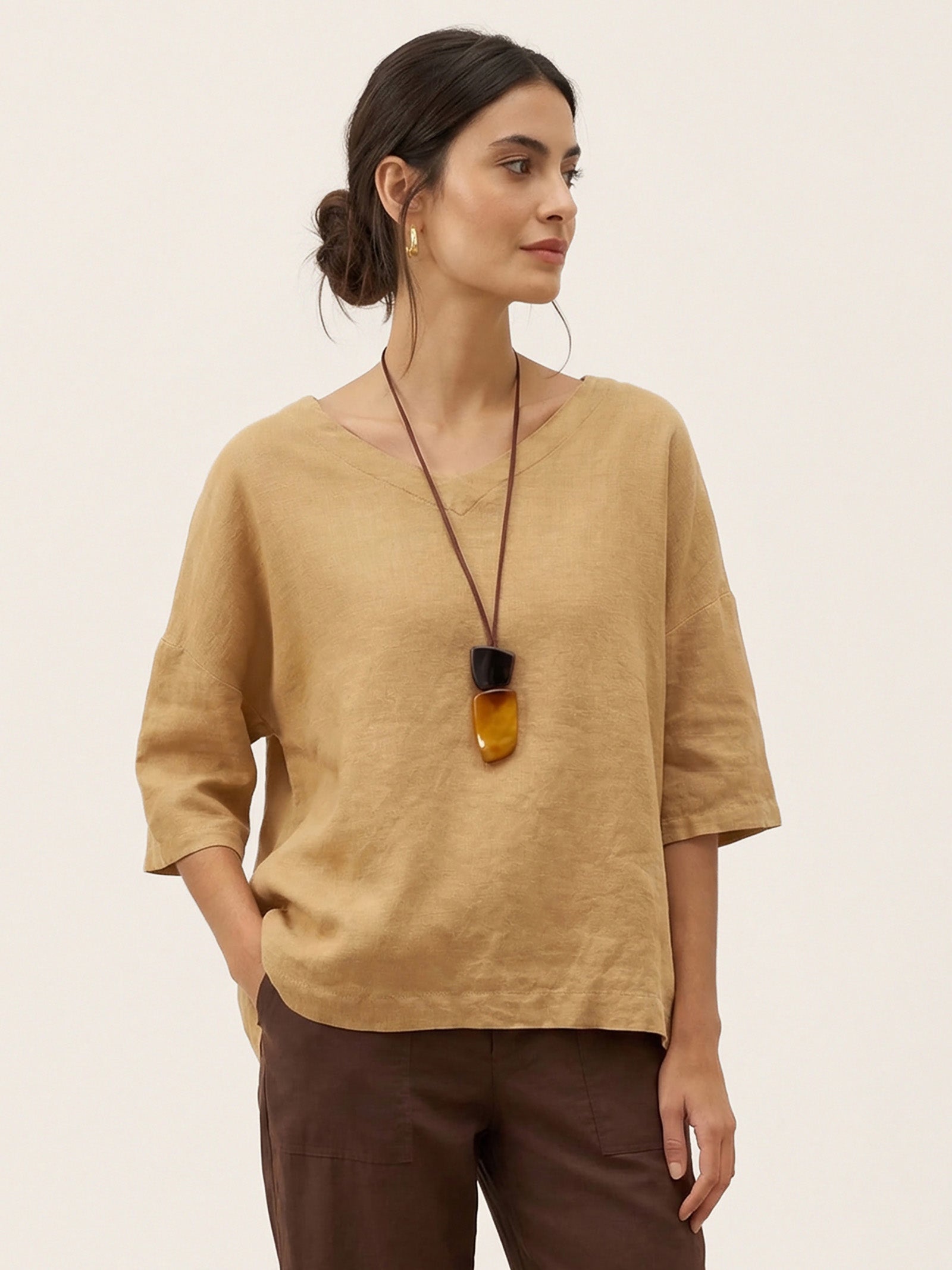 100% Linen V-Neck 3/4 Length Sleeve Top DORA