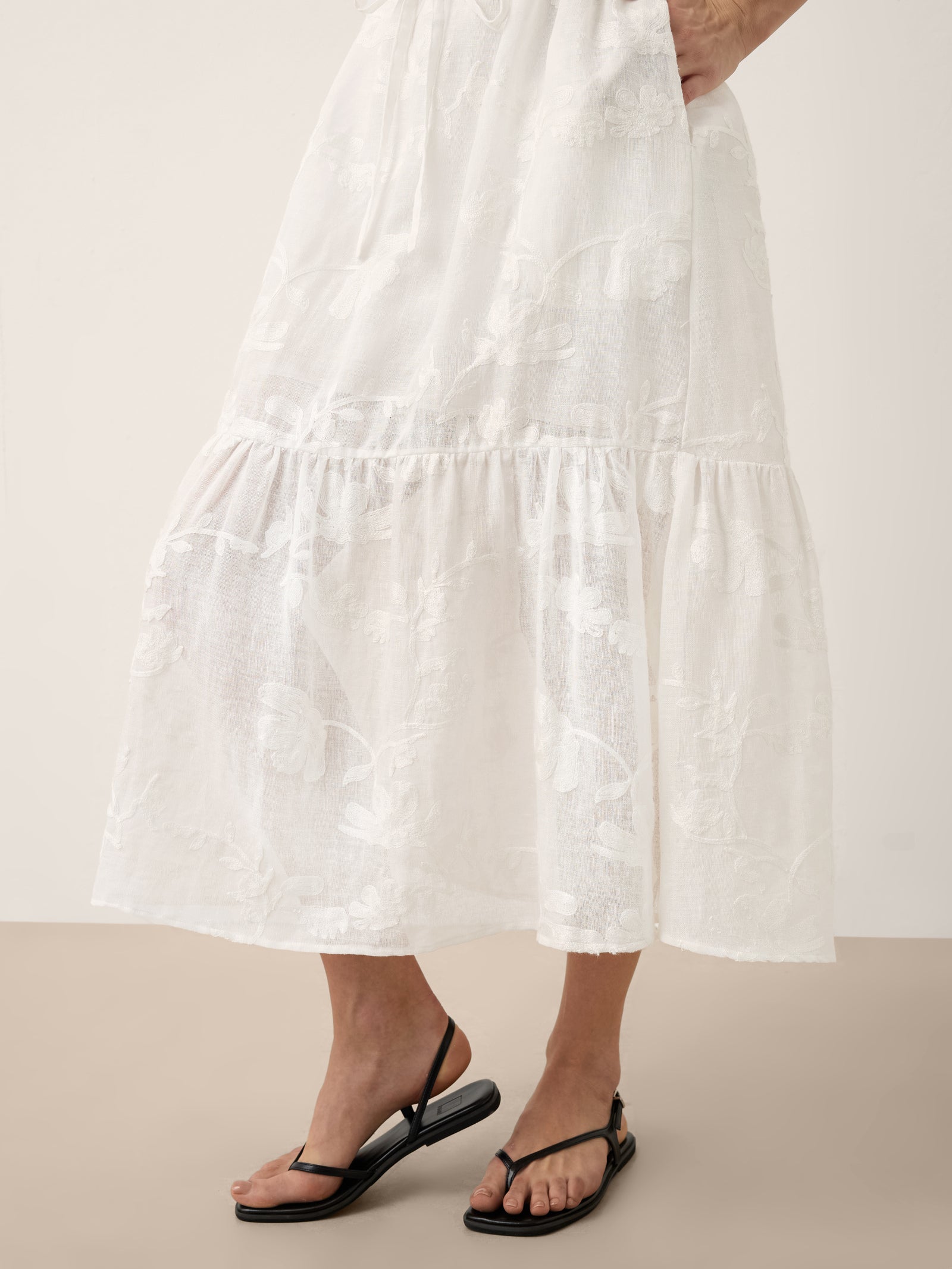 100% Linen Floral Applique Tie-Back Maxi Dress Set with Slip GENEVRA