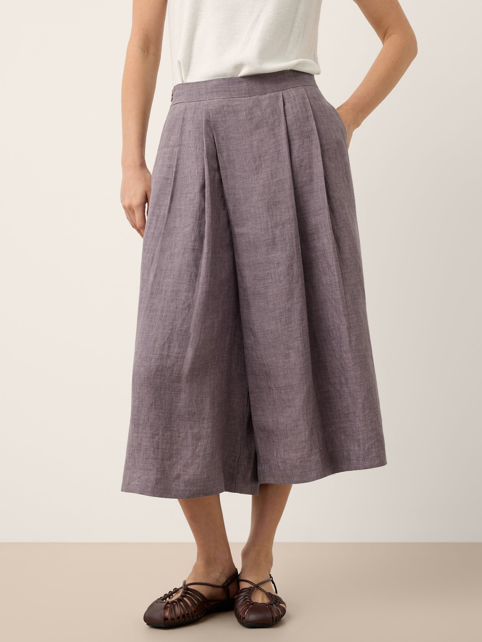 100% Linen Pleated Elastic Waist Cropped Wide Leg Pants HALCYON