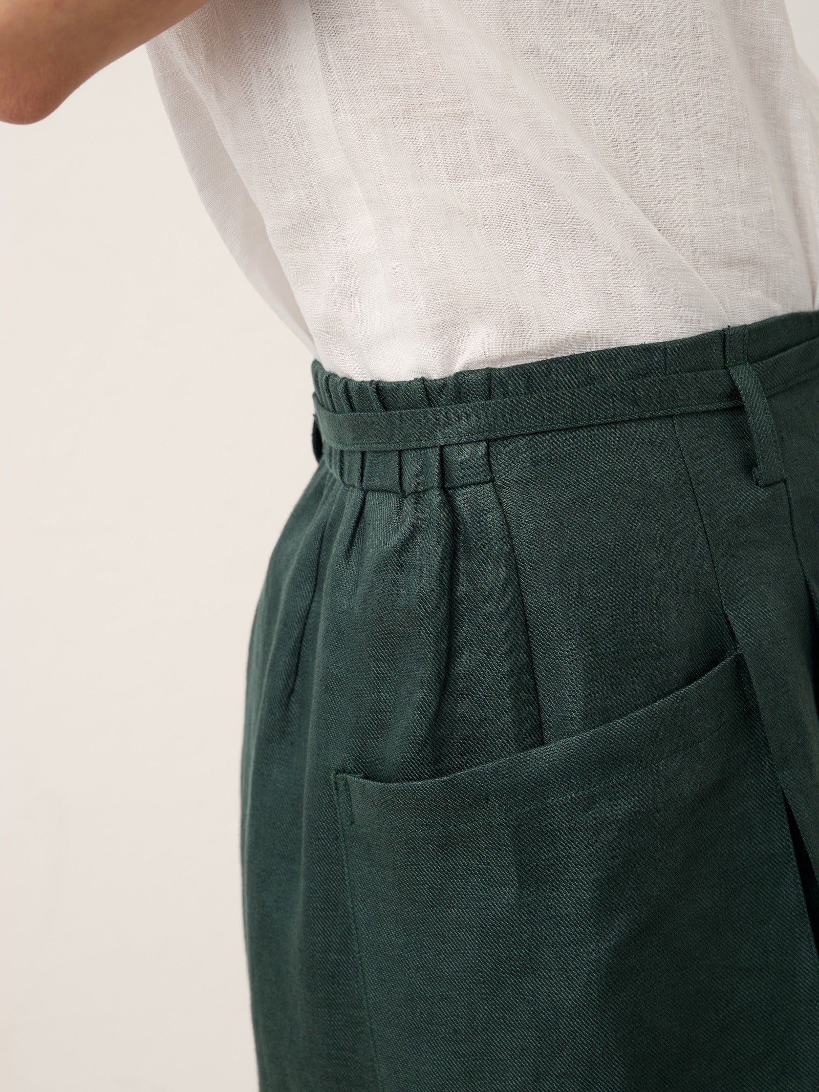 100% Linen Tie Waist Pleated Bermuda Shorts CADENCE