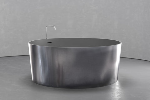 Round Japanese Soaking Tub – Freestanding Concrete
