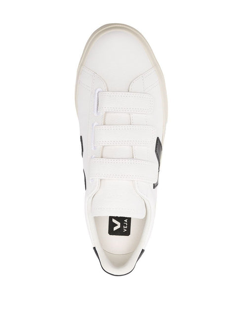 Veja Sneakers