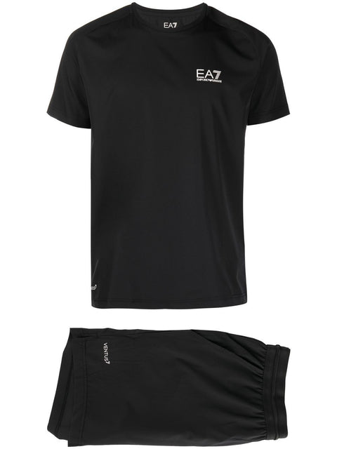 EA7 Sports set