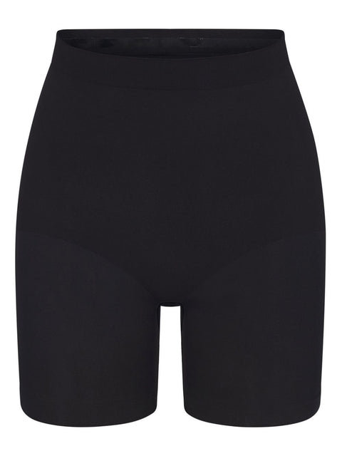032C Mid thigh shorts