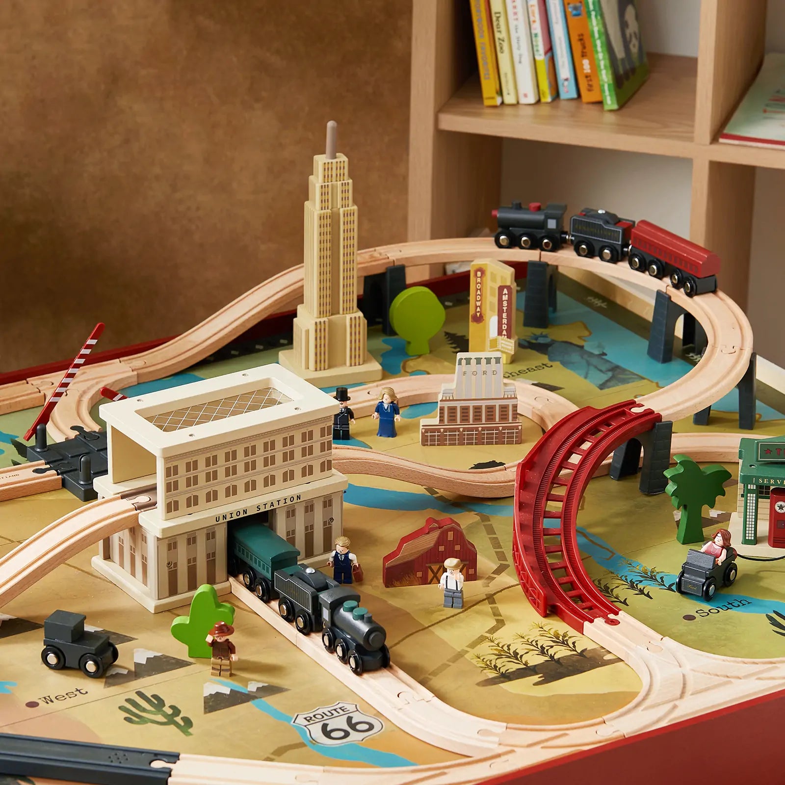 Tiny Land® 1920 Railway Adventure Train Table