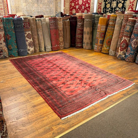Hand-Knotted Pakistani Bokhara Rug – 100% Wool, 6'6 x 9'6