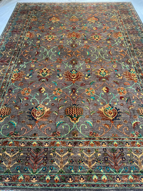 Hand-Knotted Sultanabad Vegetable-Dyed Wool Rug, 8' 5" x 11' 8"