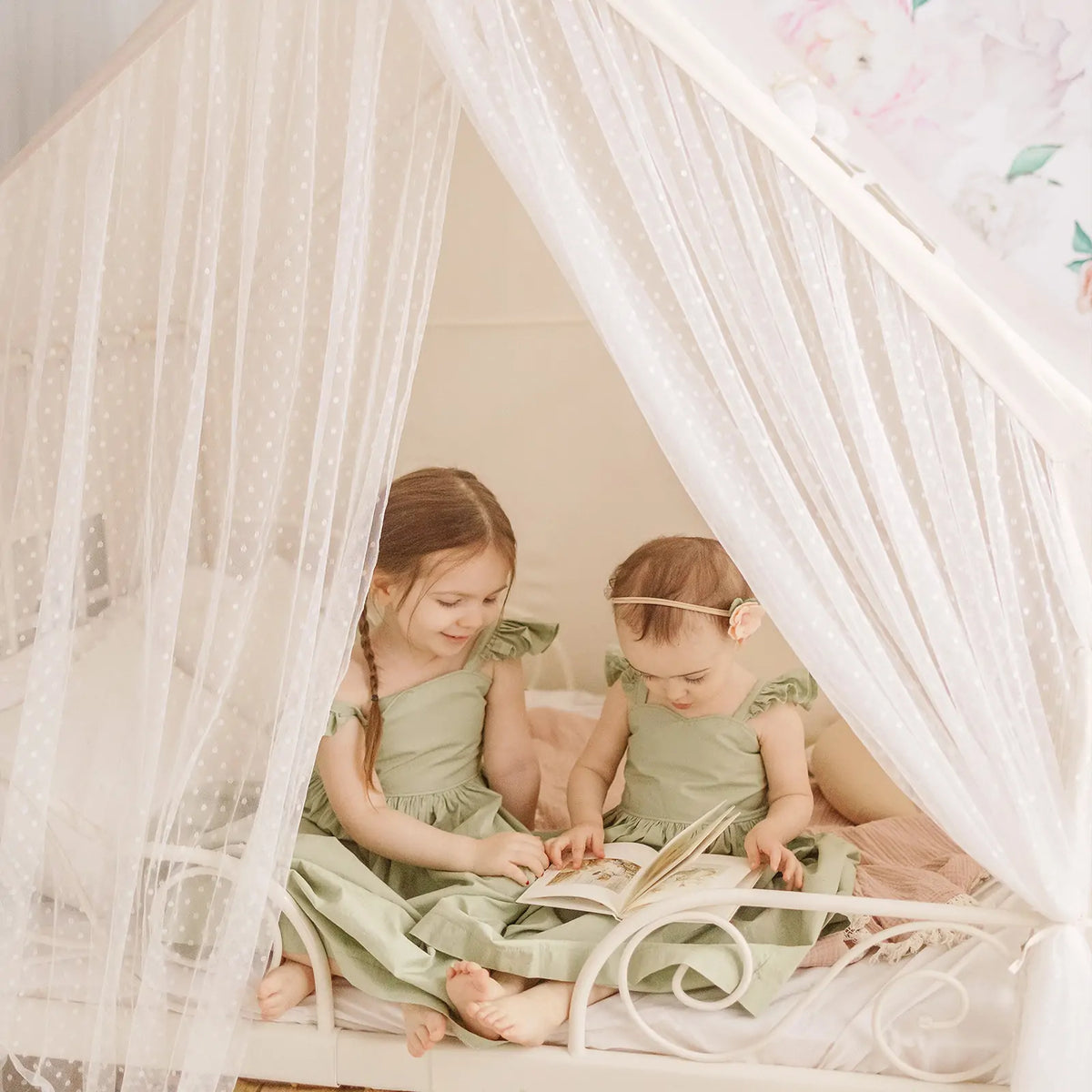 Tiny Land® Kids Tent – Large Cozy Tent with Star Lights