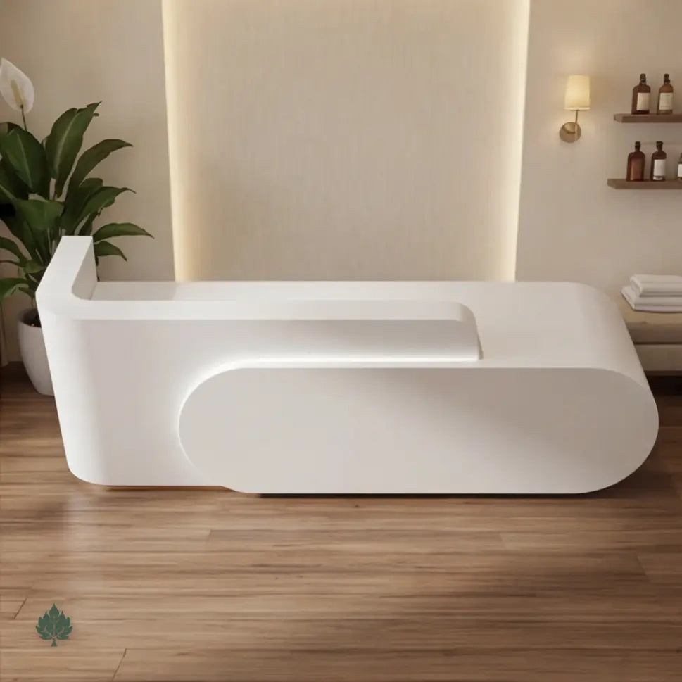 Odette · Front Reception Desk