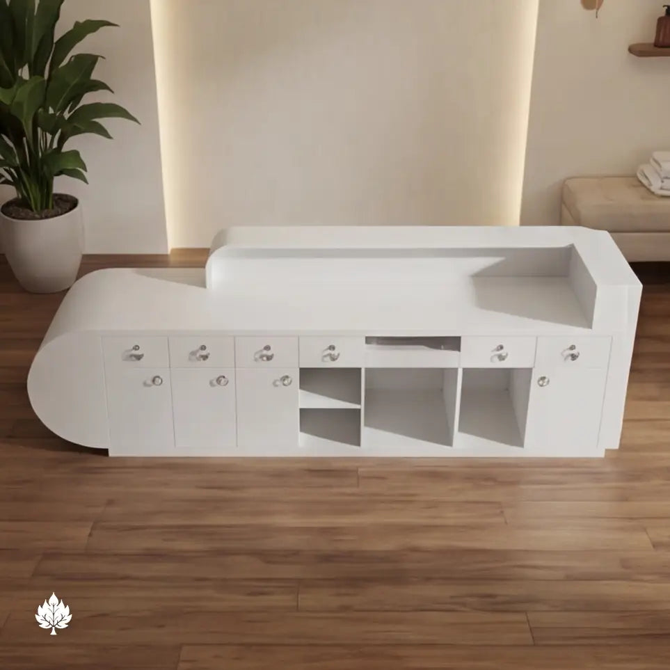 Odette · Front Reception Desk