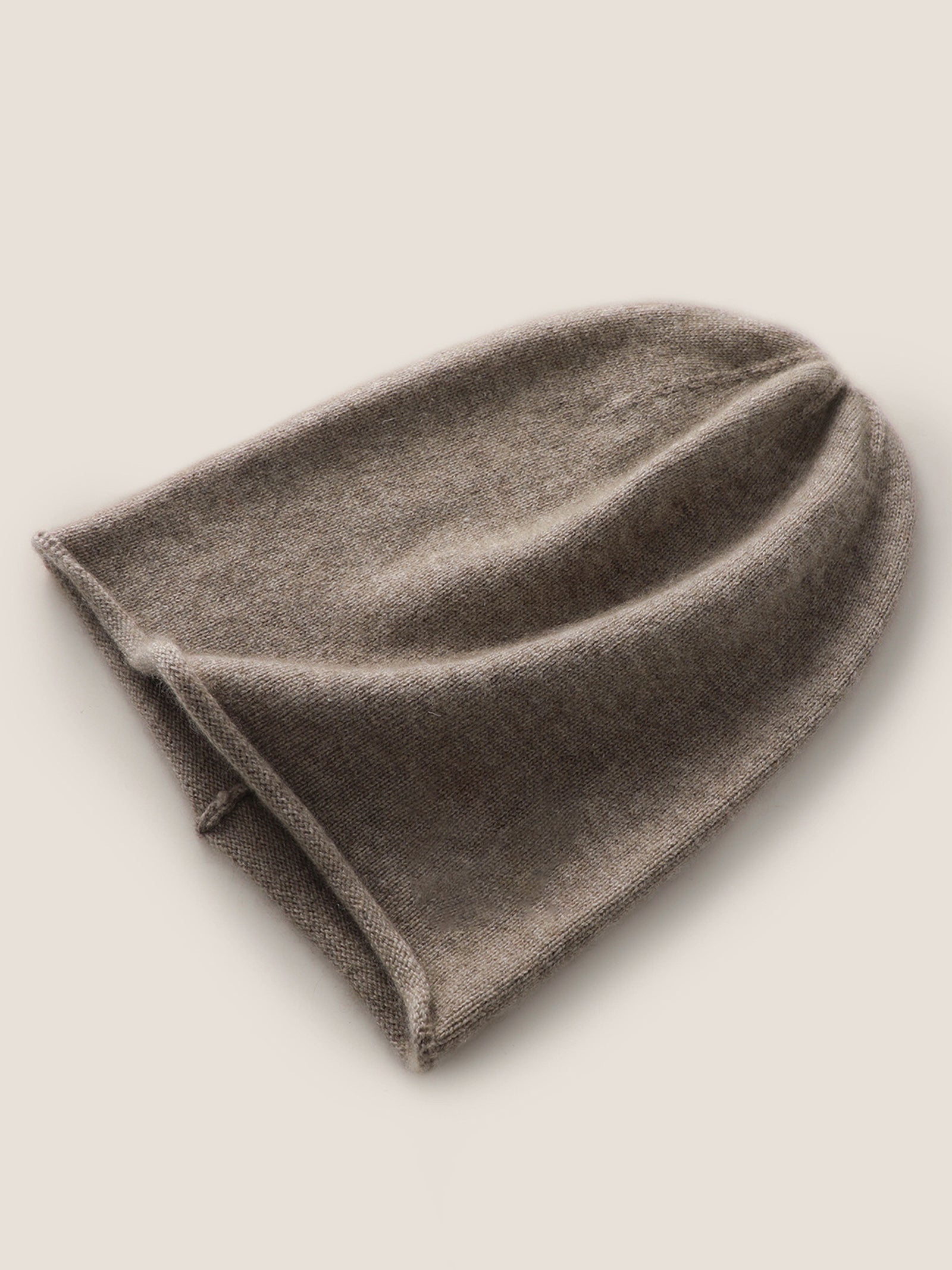 100% Cashmere Dense-Knit Slouchy Beanie