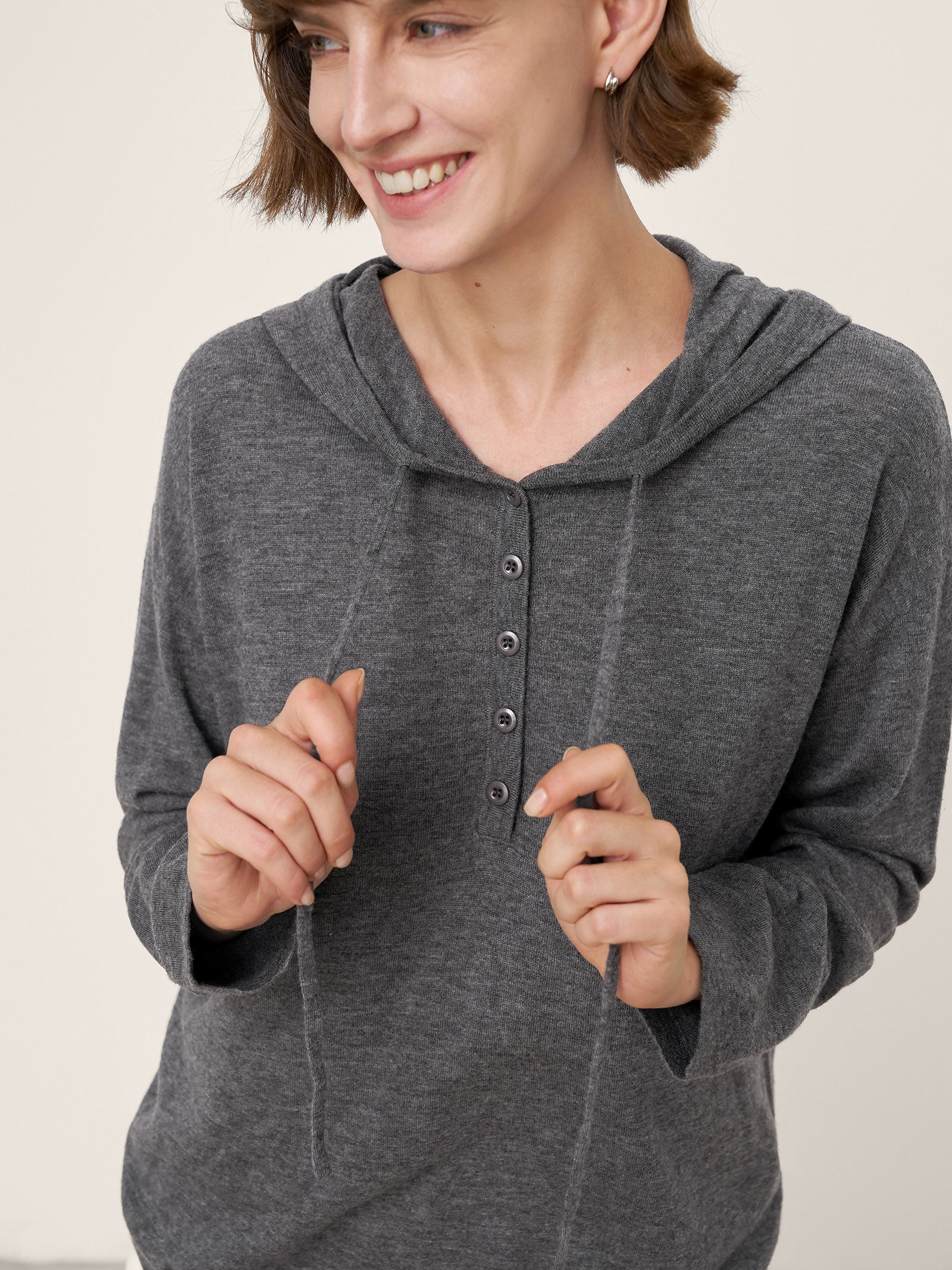 100% Extra-Fine Merino Wool Knit Hooded Sweatshirt SIA