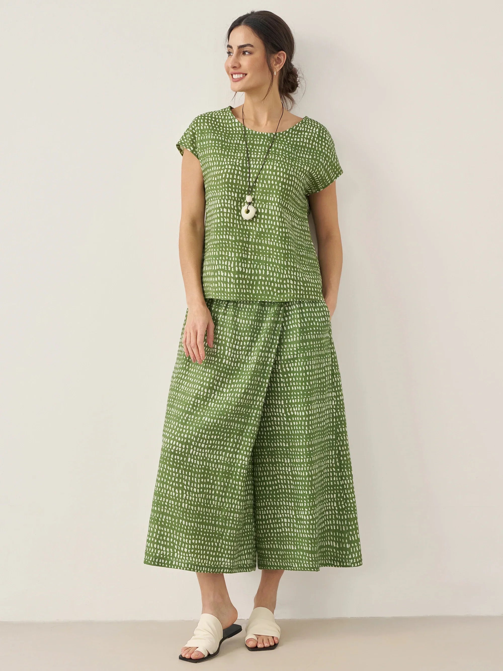 100% Linen Dot Round Neck Top LISSA