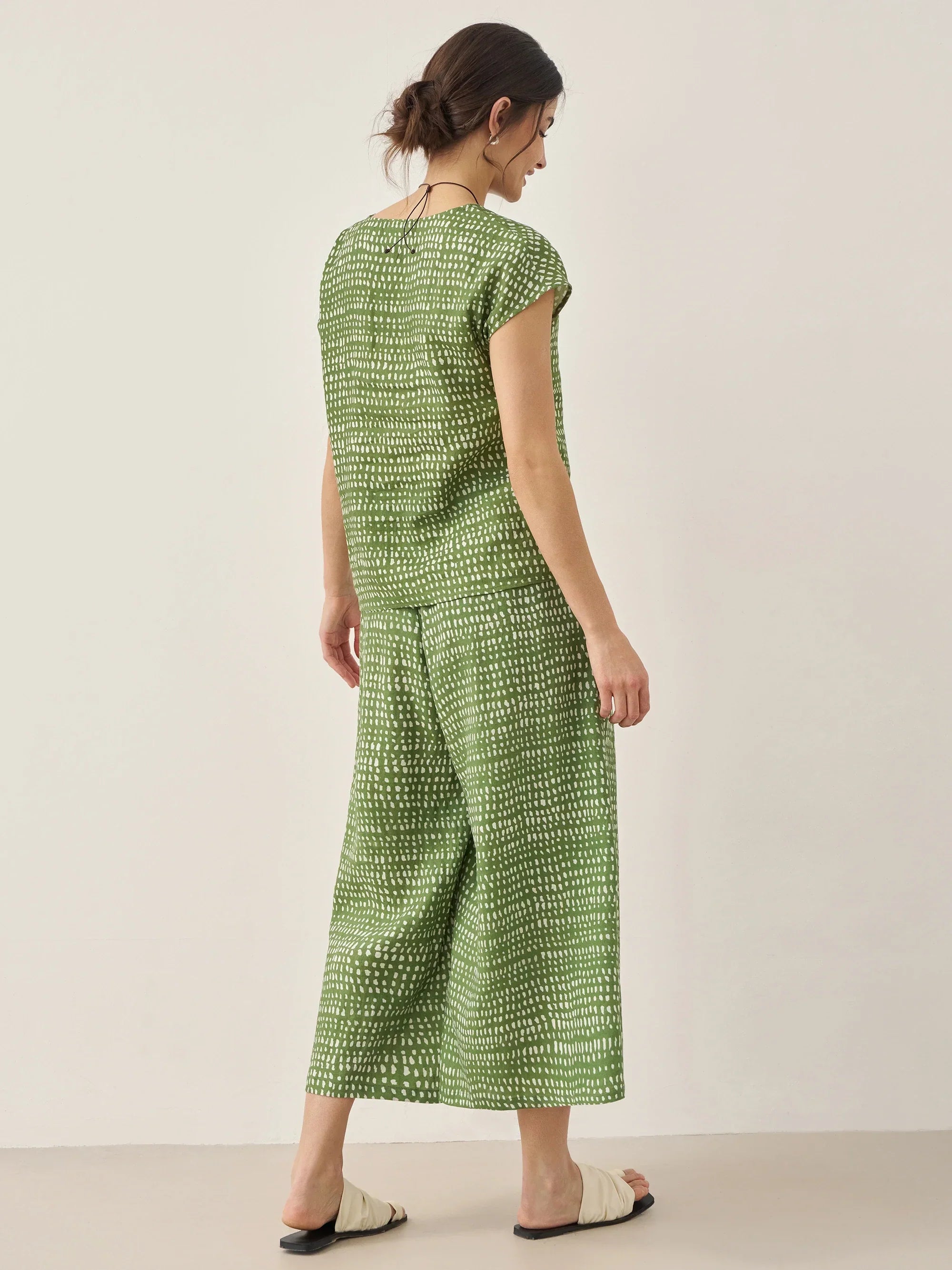 100% Linen Dot Round Neck Top LISSA