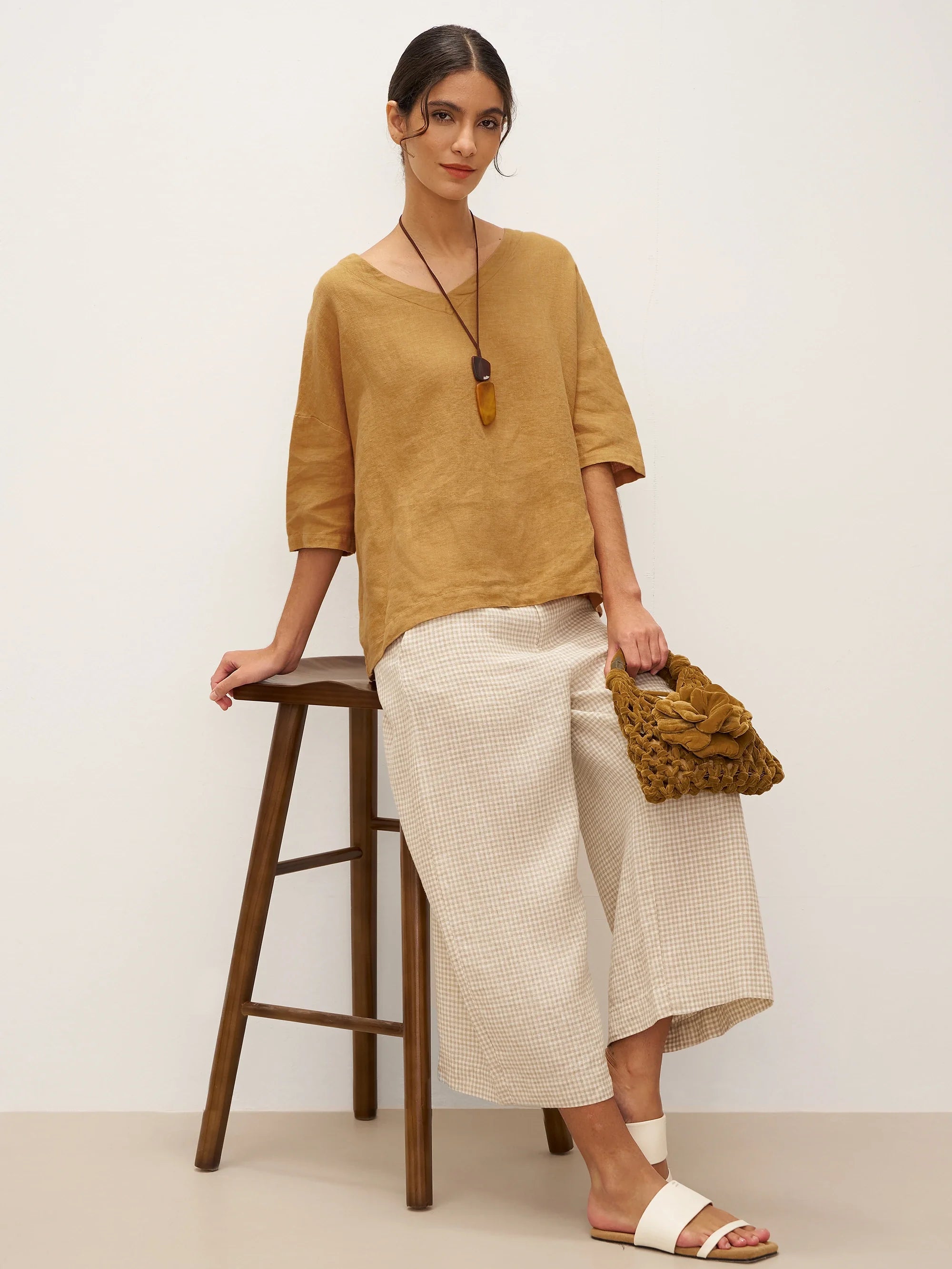 100% Linen V-Neck 3/4 Length Sleeve Top DORA