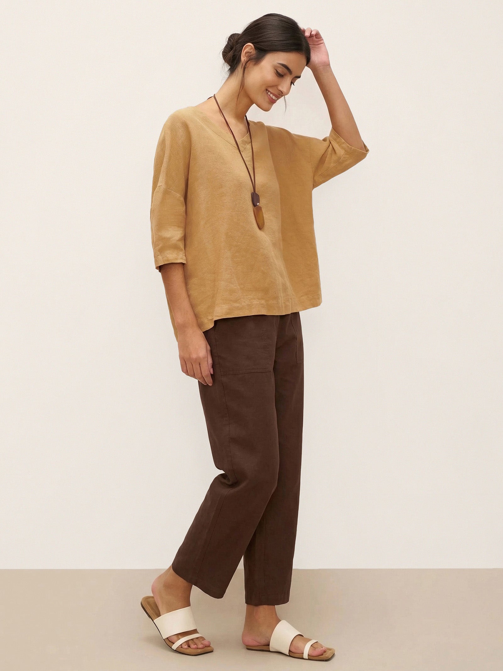 100% Linen V-Neck 3/4 Length Sleeve Top DORA