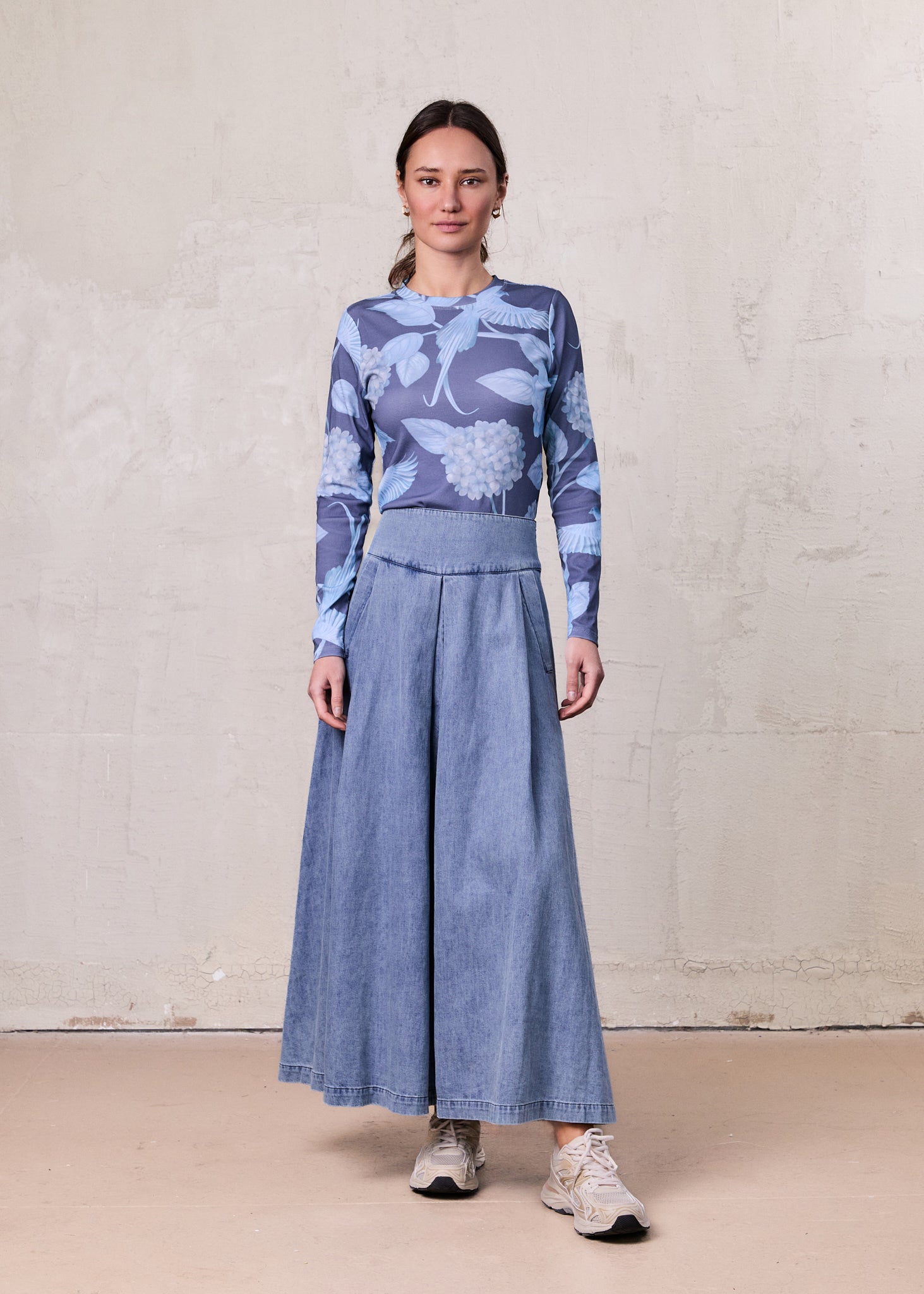 Inverted Yoke Pleat Skirt-Light Blue-0