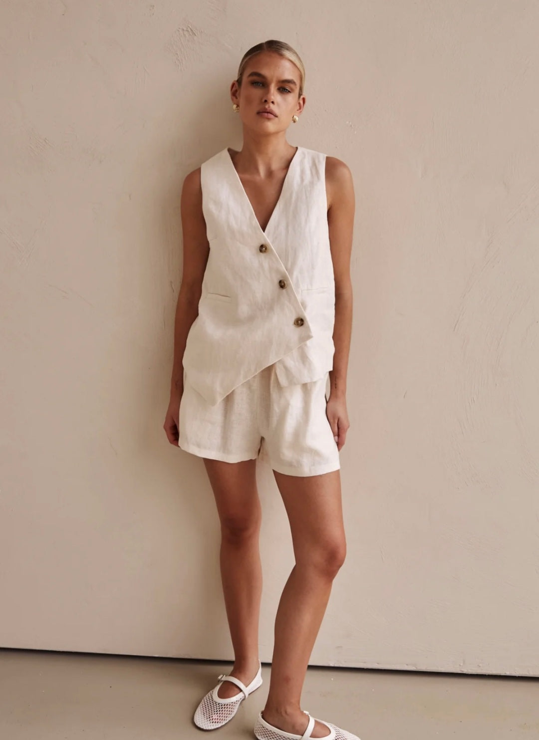 Off-White Asymmetric Linen Vest