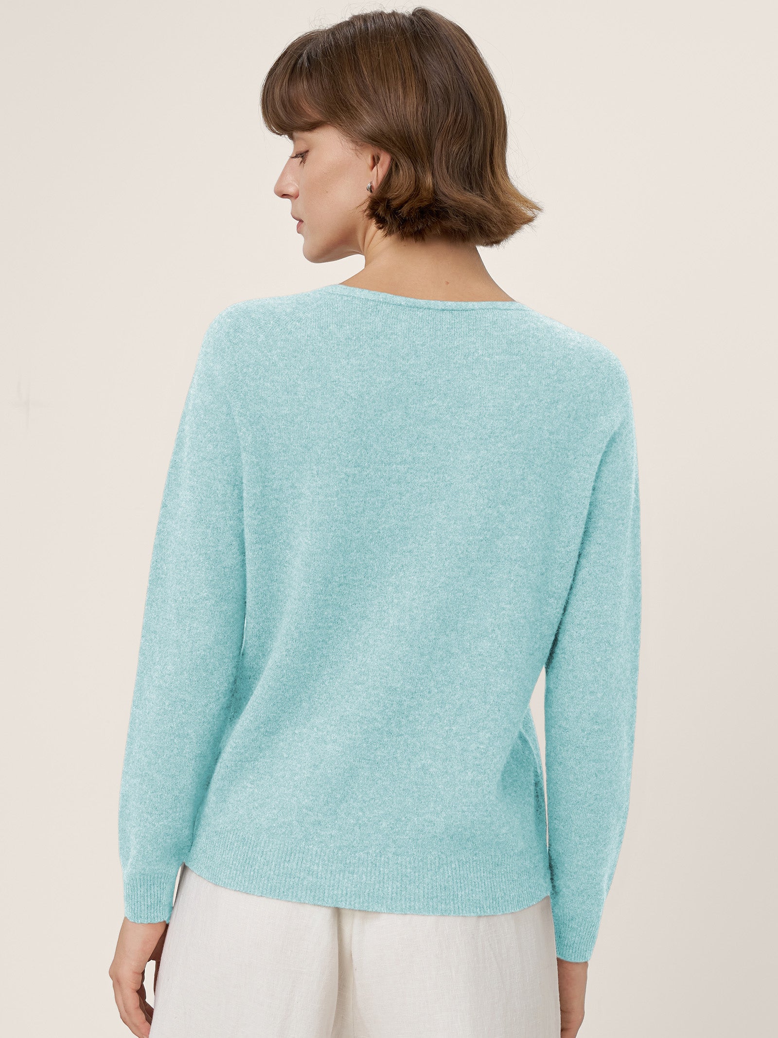 Premium Cashmere Blend Hand-Finished Seamless V-Neck Sweater SURI