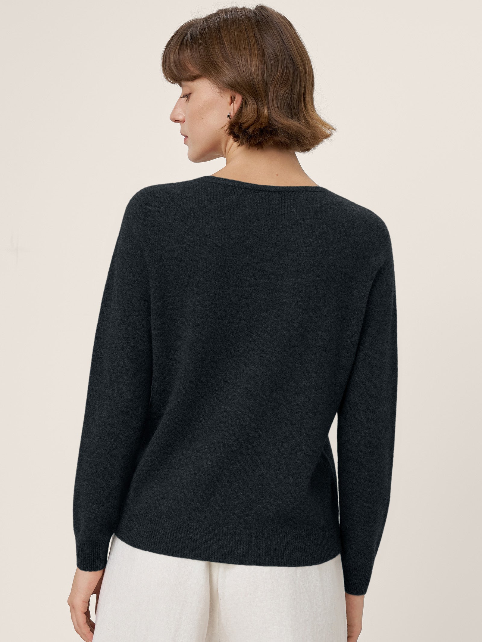 Premium Cashmere Blend Hand-Finished Seamless V-Neck Sweater SURI