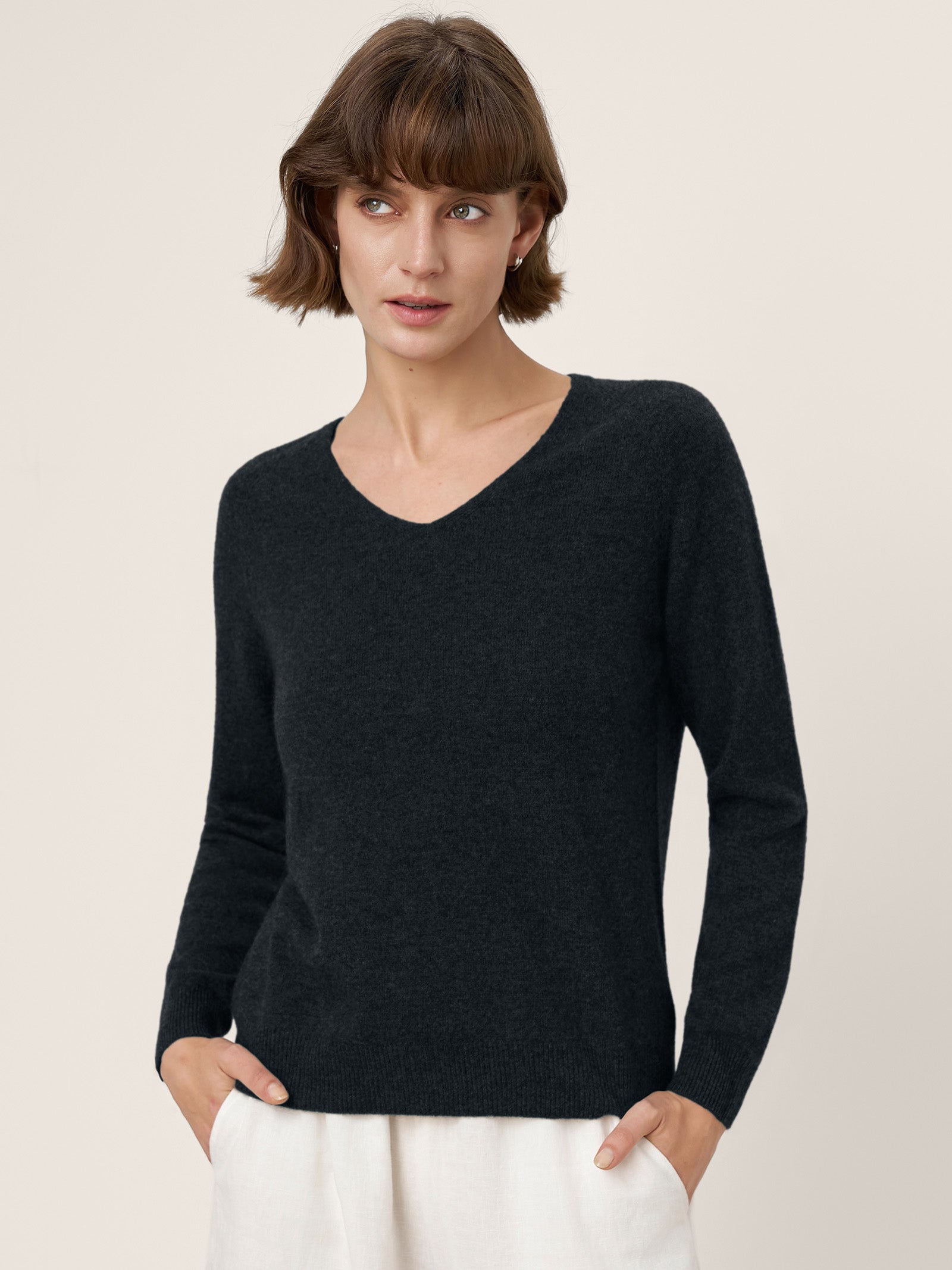 Premium Cashmere Blend Hand-Finished Seamless V-Neck Sweater SURI