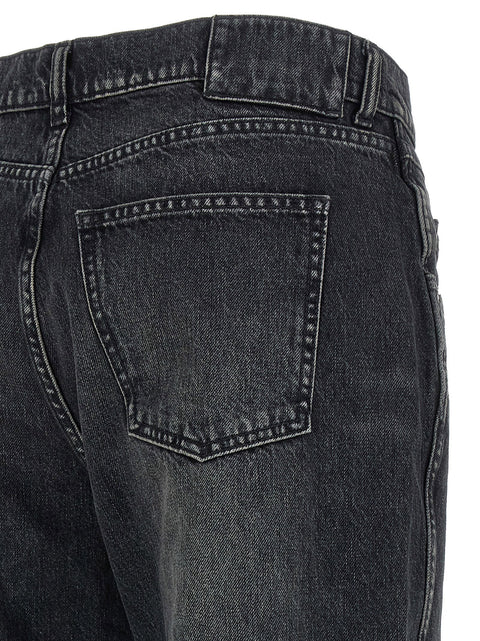 Armarium Jaro Jeans