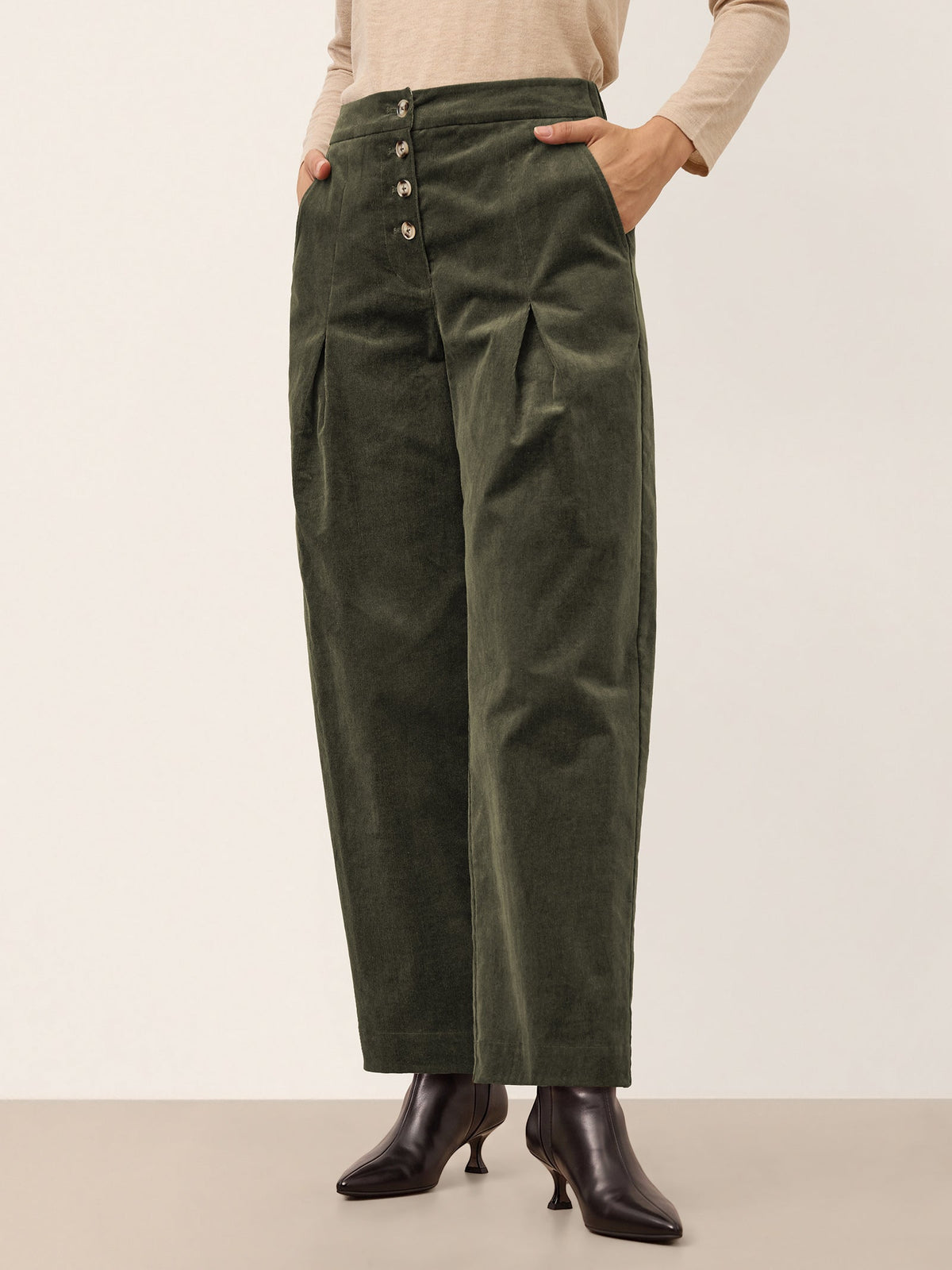 Cotton Lyocell Adjustable Button Mid Waist Tapered Ankle Pants ISOLABEL