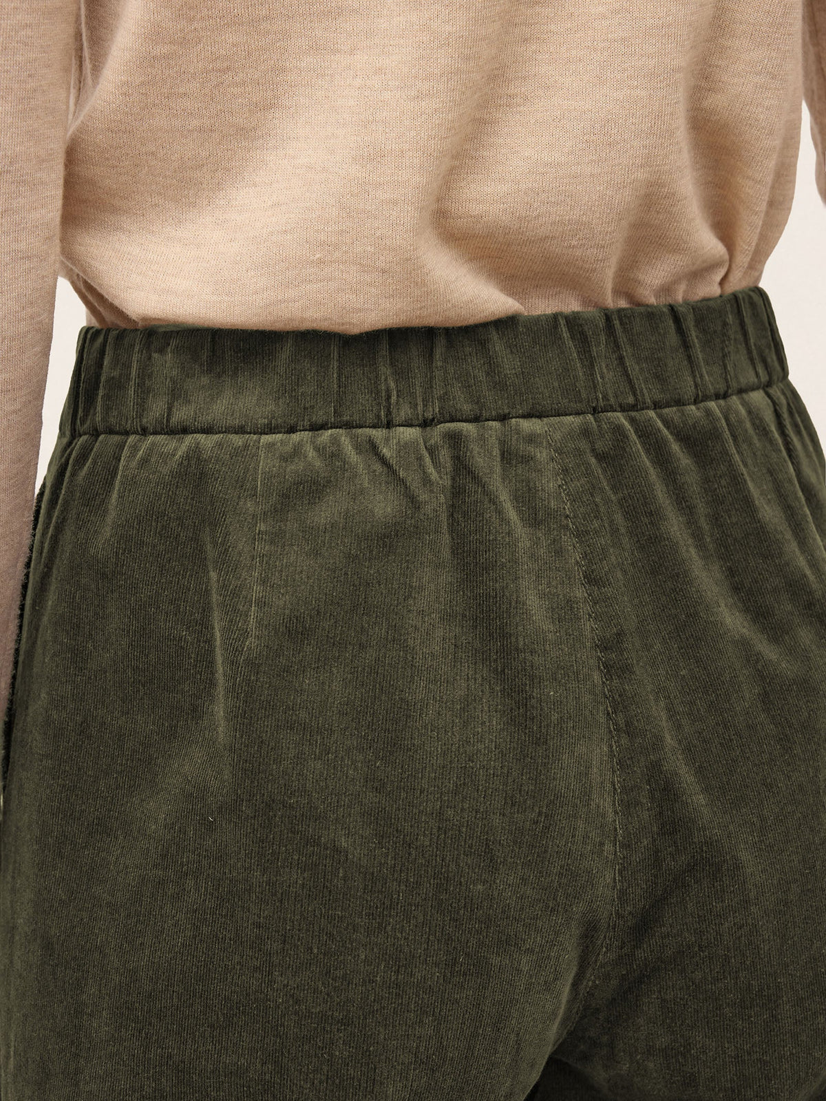 Cotton Lyocell Adjustable Button Mid Waist Tapered Ankle Pants ISOLABEL
