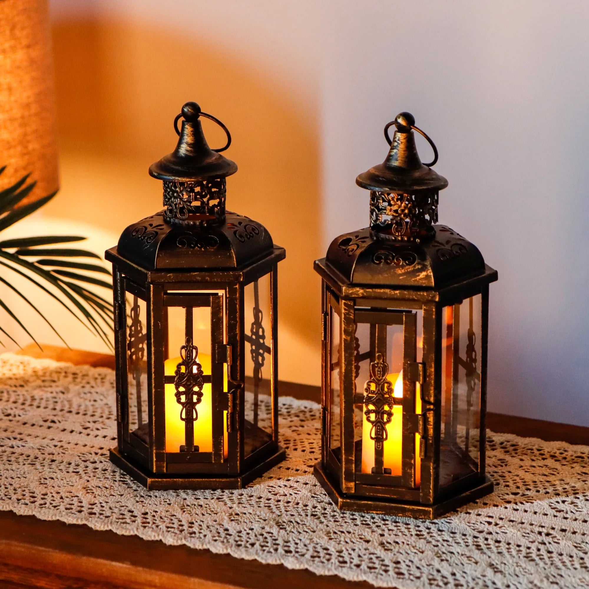 10 inch High Vintage Style Hanging Lantern（Set of 2 ）