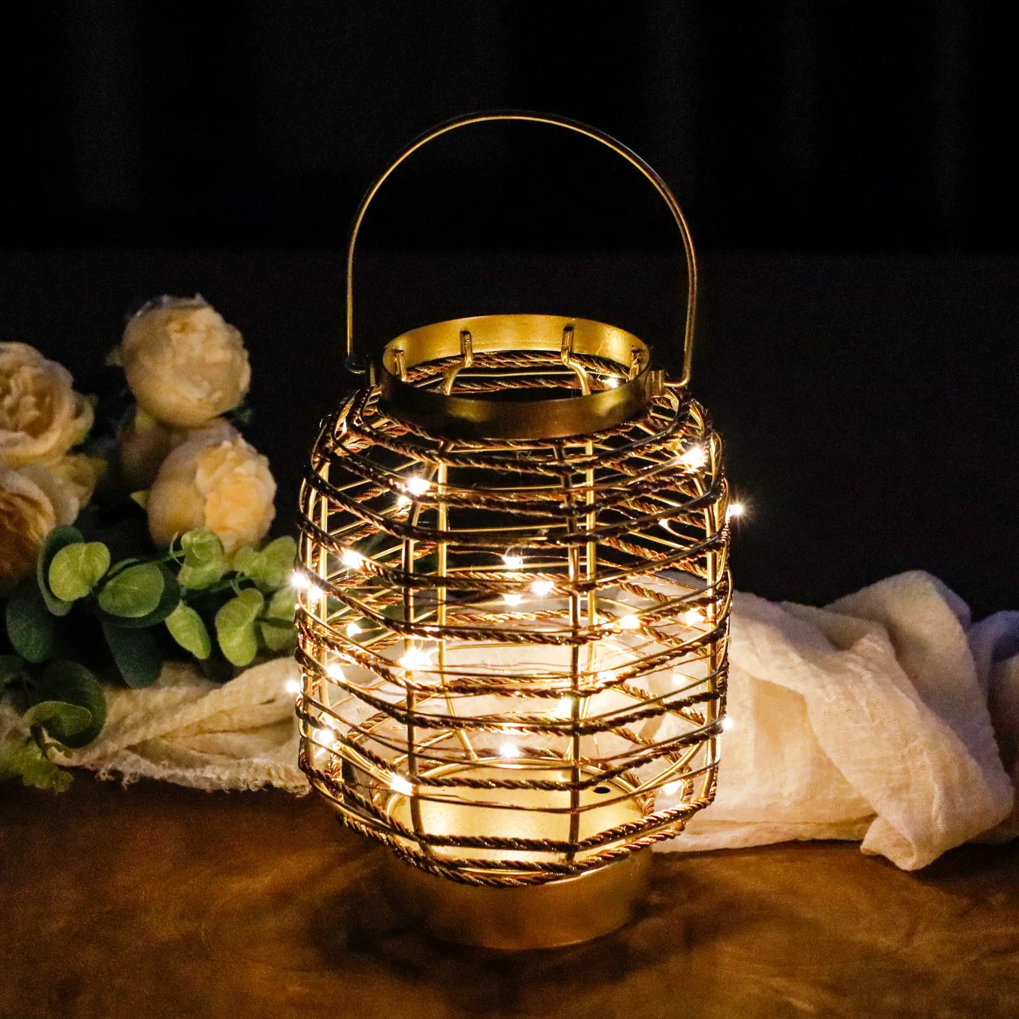 7.7 "H Metal Cage LED Cordless Lamp Battery Operated