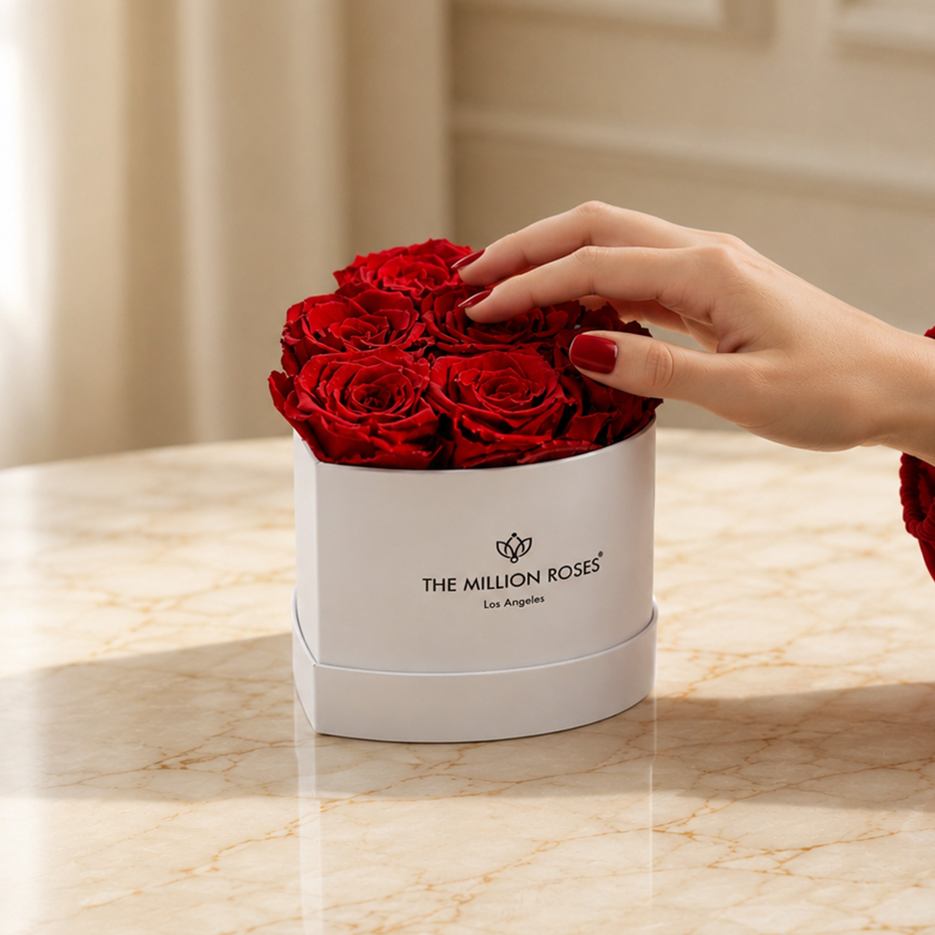 Baby Heart White Box | Red Roses
