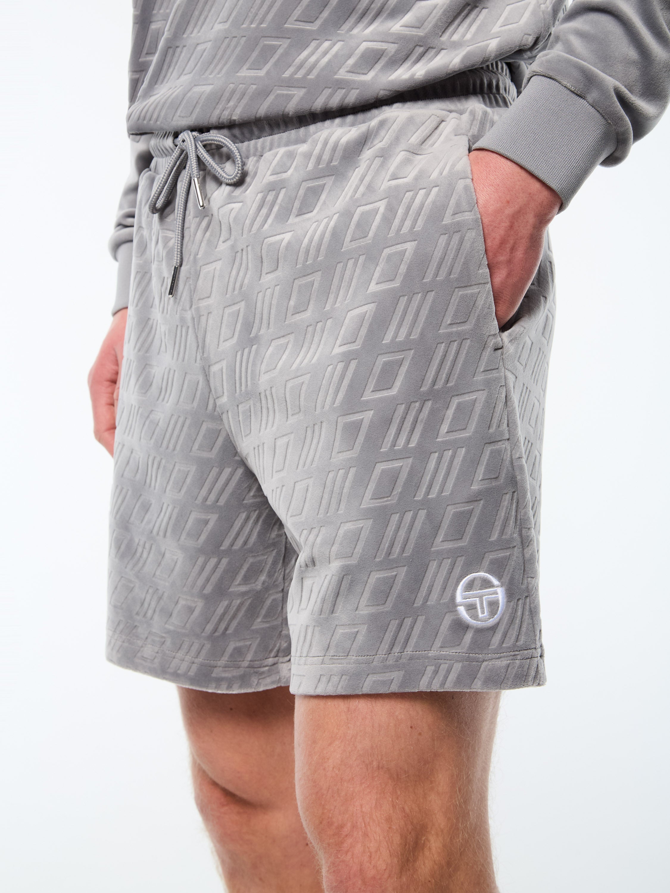 Bandiera Debossed Velour Short-Sleet