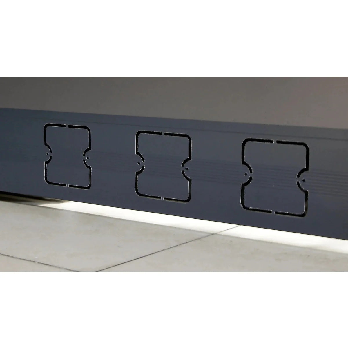 Brivan · Straight Workstation Cubicle