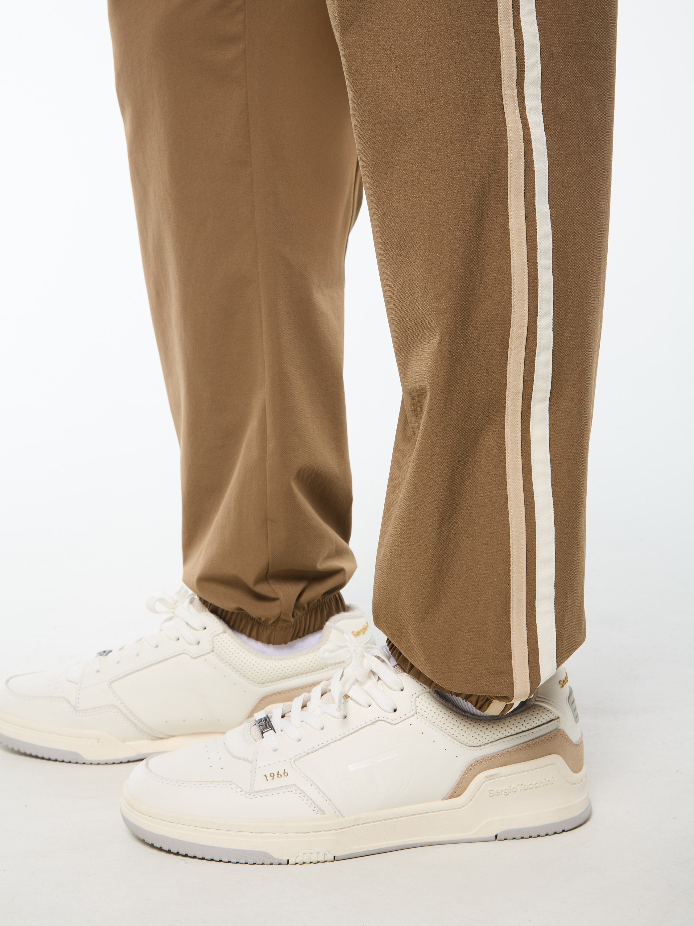 Damarindo Performance Track Pant-Cub