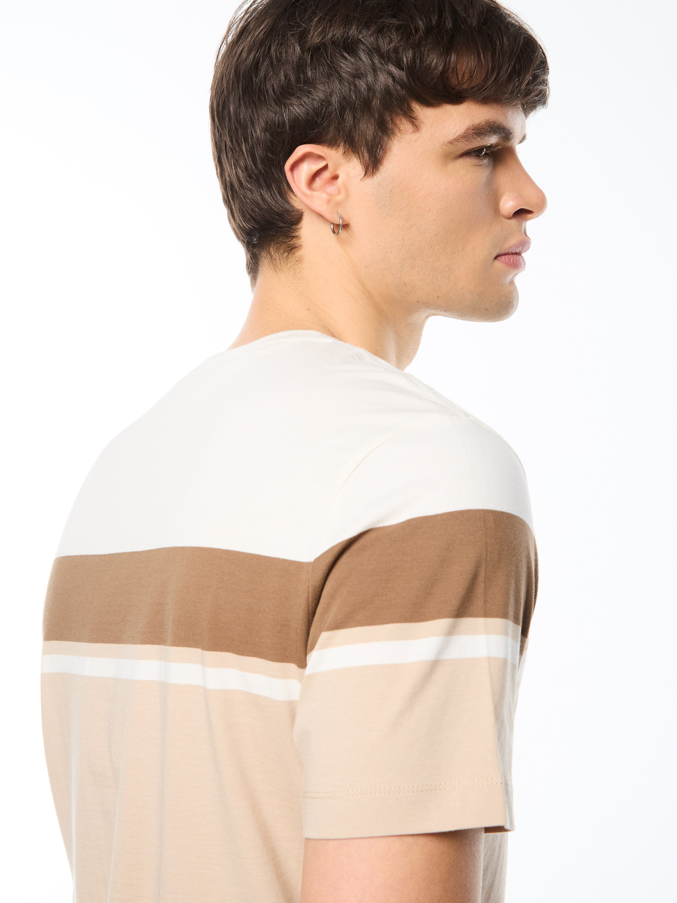 Damarindo T-Shirt-Humus