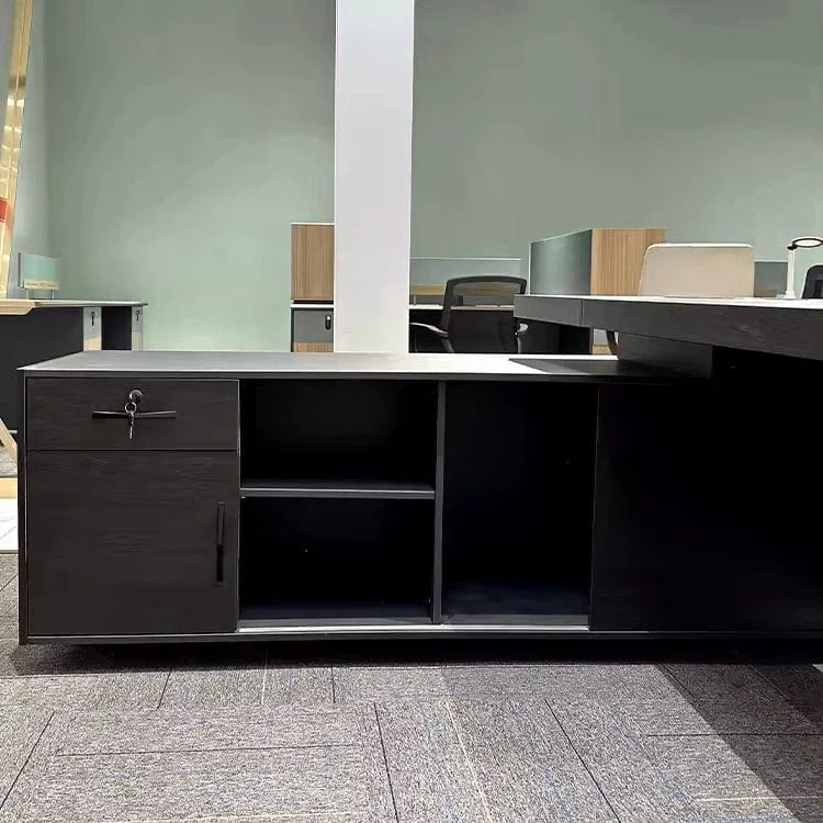 Danton · Modern L-Shaped Executive Desk