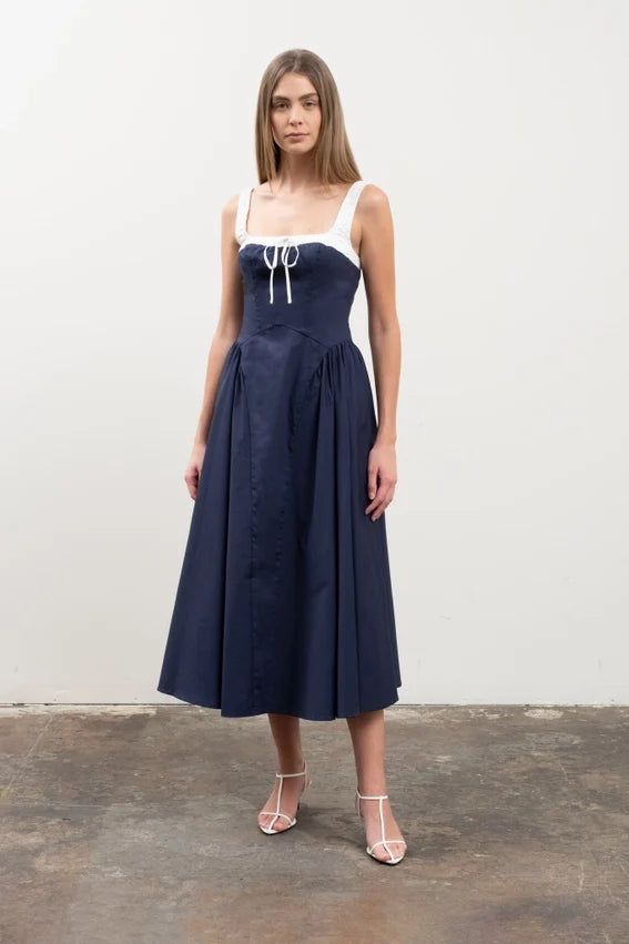 Elastic Straps Front Tie Contrast Midi Dress
