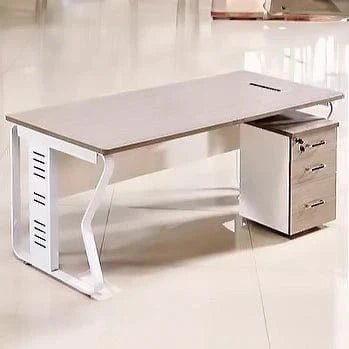 Eszti · Executive Desk w/ Mobile Storage