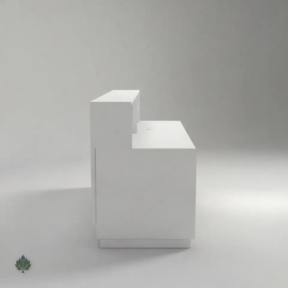 Faye · Front Reception Desk