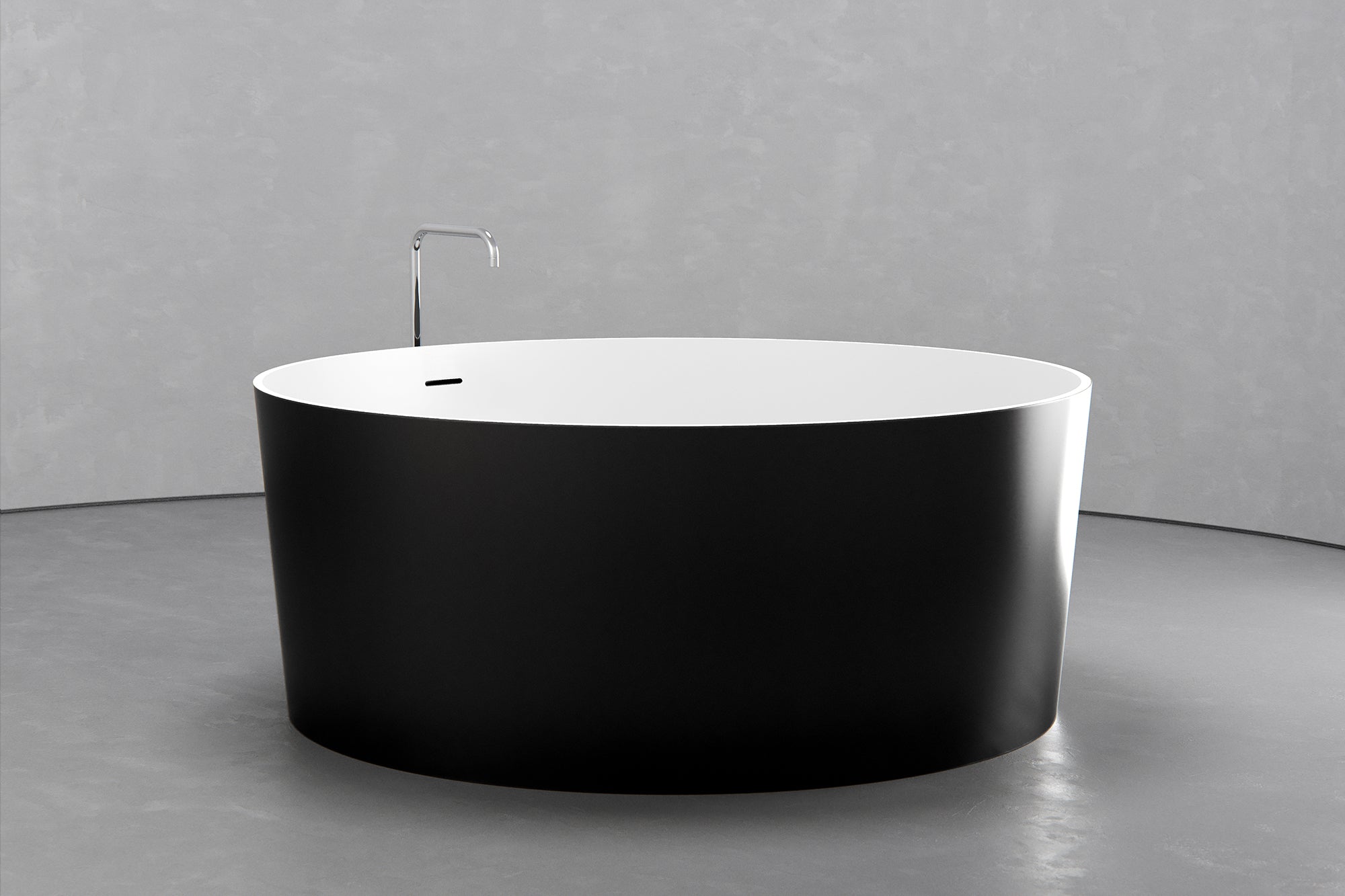 Freestanding round soaking tub