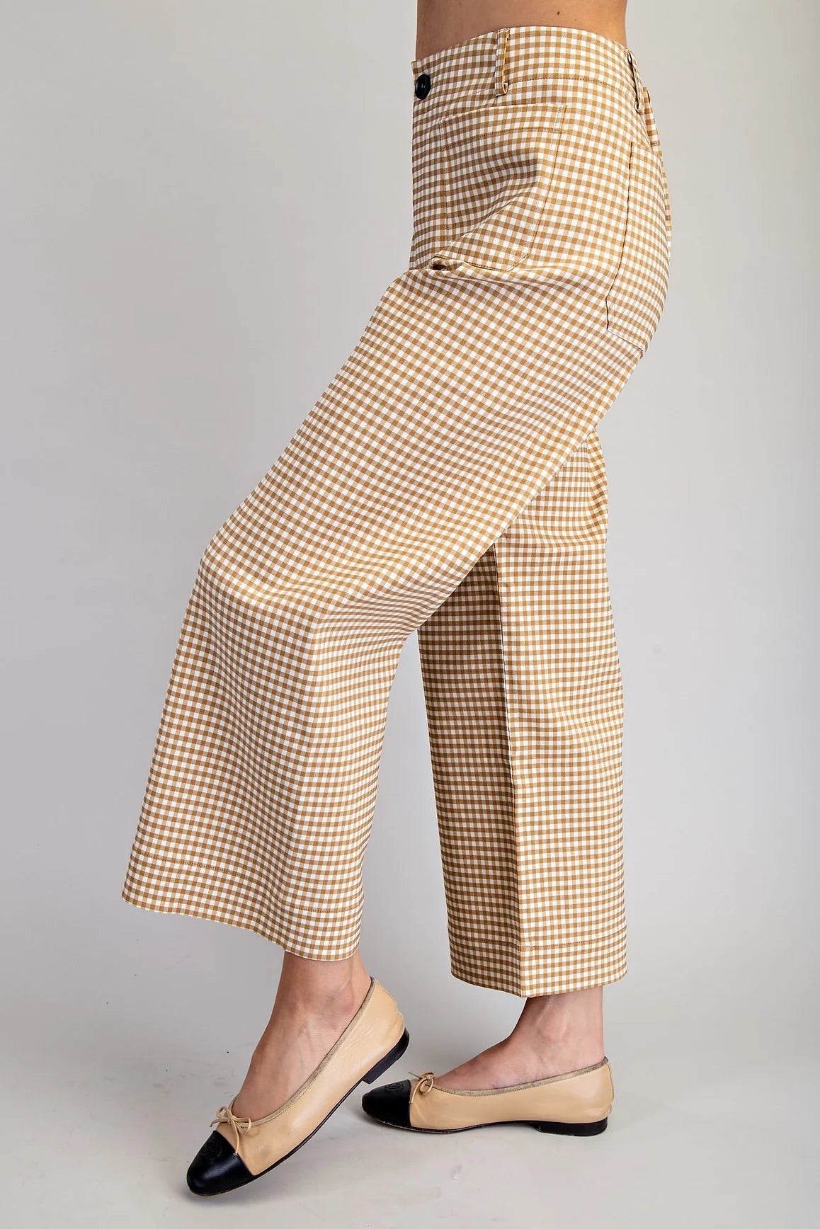 Gingham Straight Leg Cropped Pants in Butter Toast