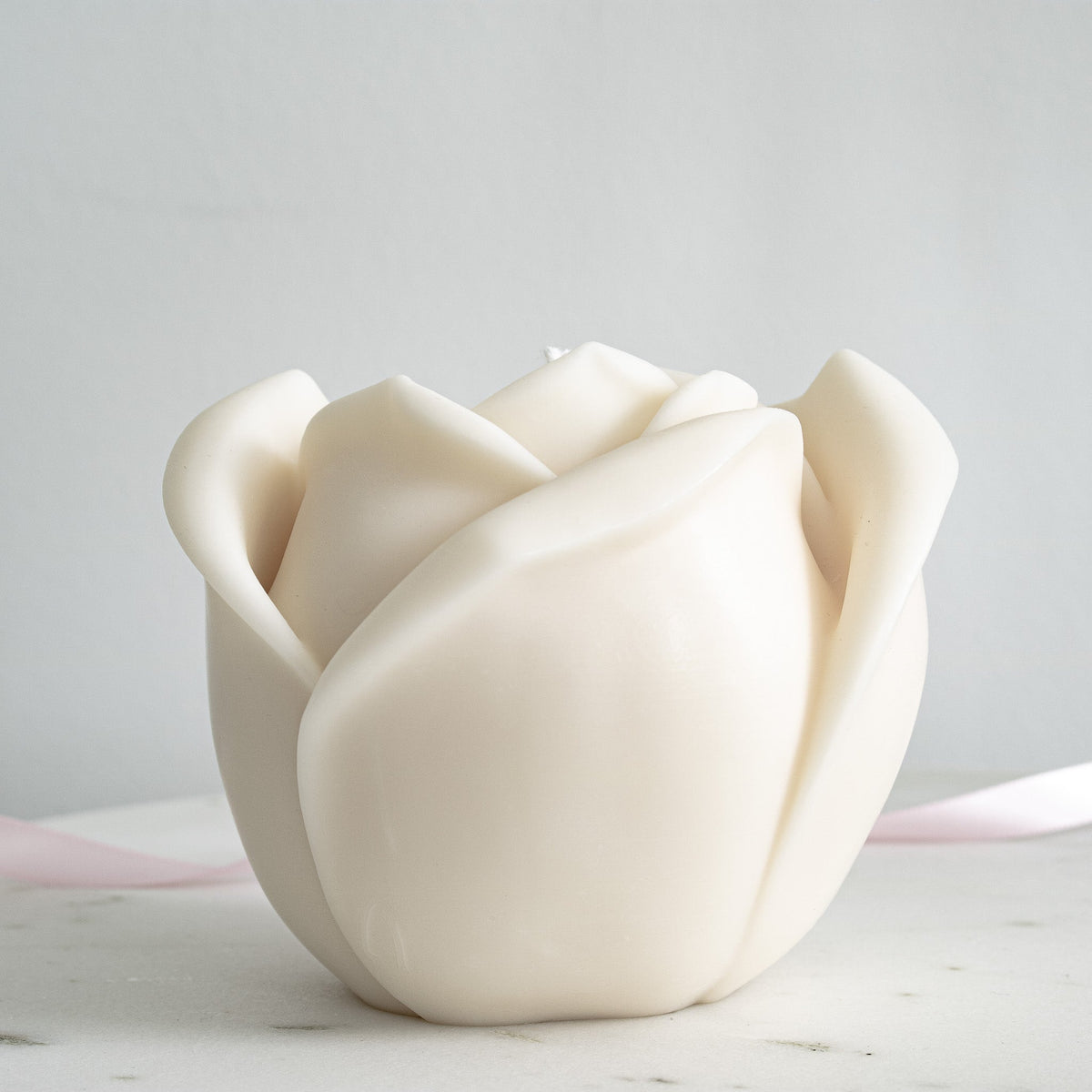 Large Rose Shaped Candle