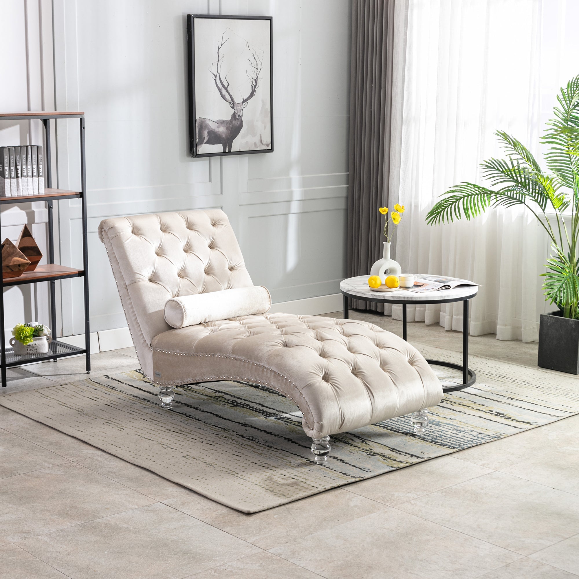 Luxury Tufted Velvet Daybed with Matching Accent Pillow