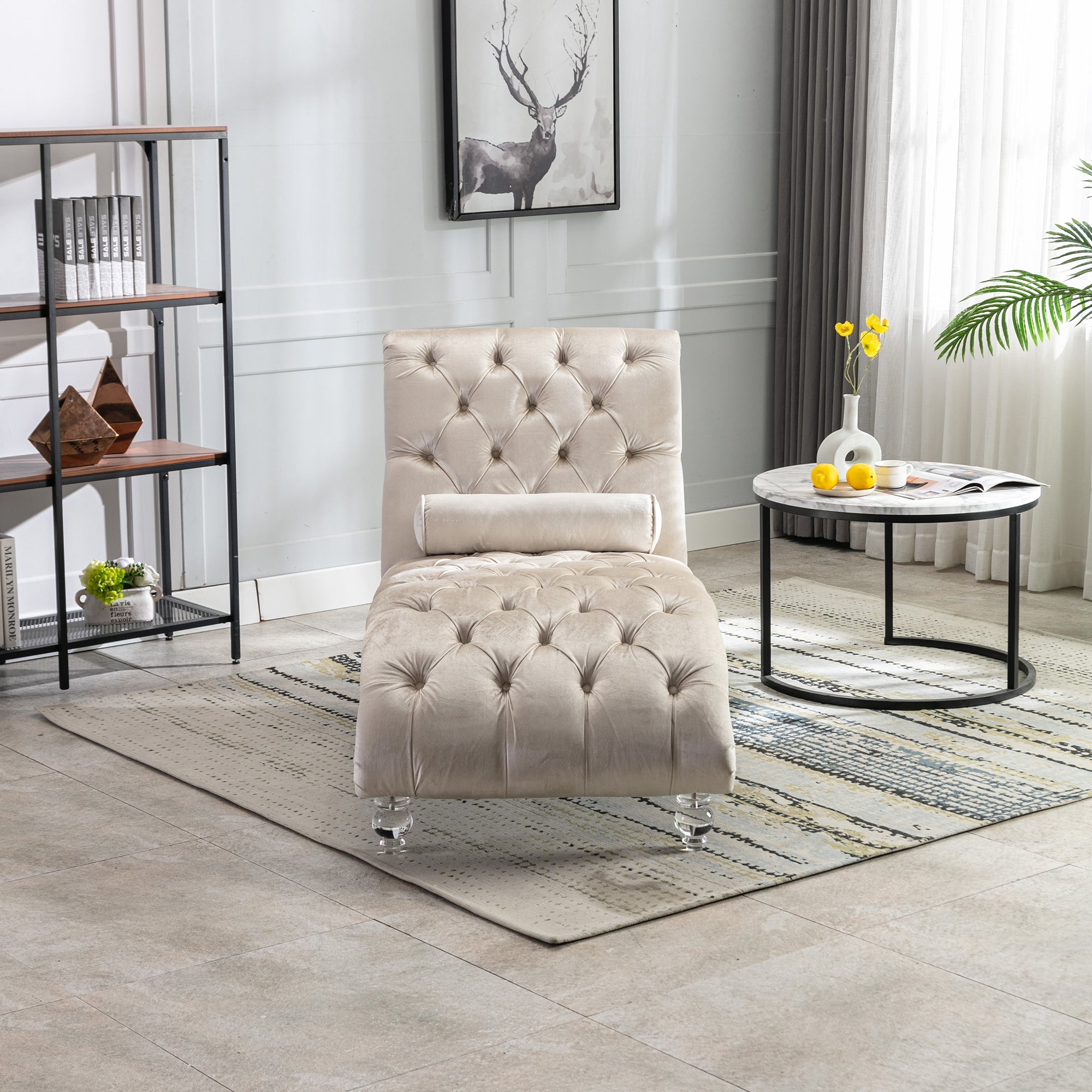 Luxury Tufted Velvet Daybed with Matching Accent Pillow