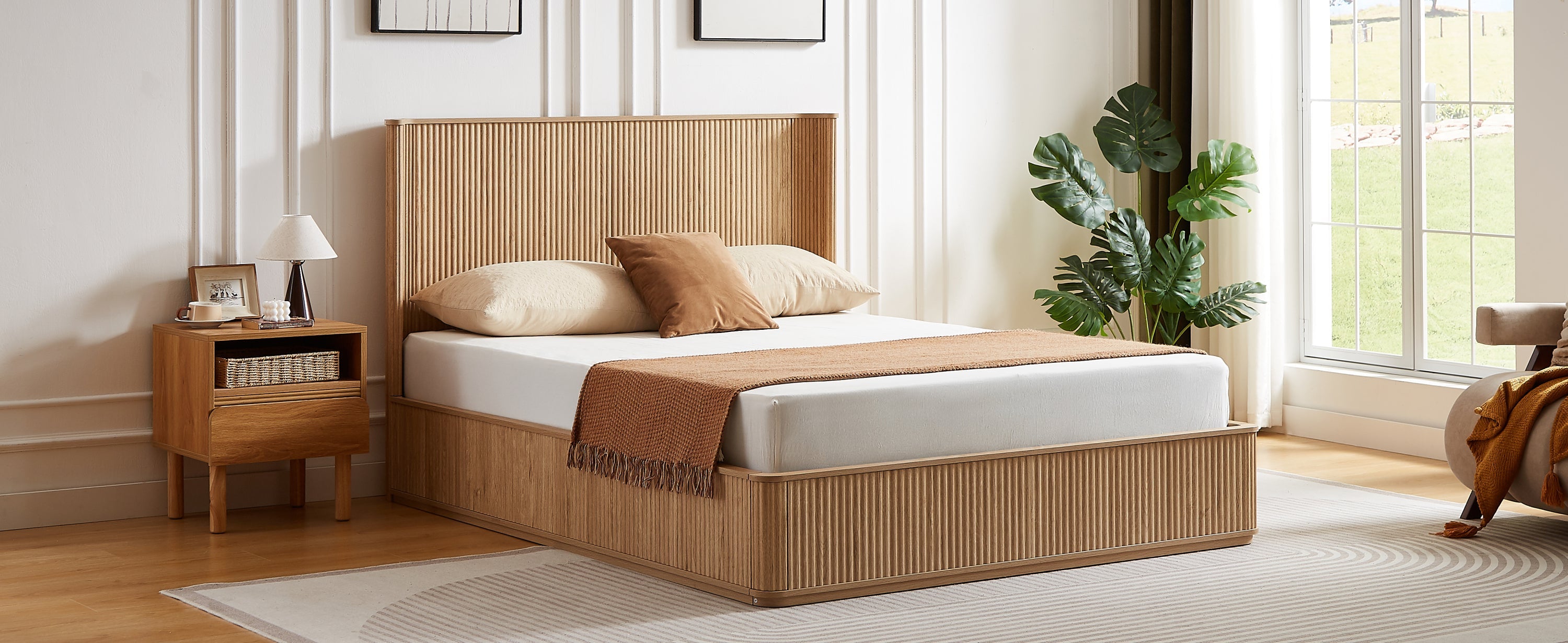 Oak Fluted Platform Bed Frame – Queen Size with Curved Headboard