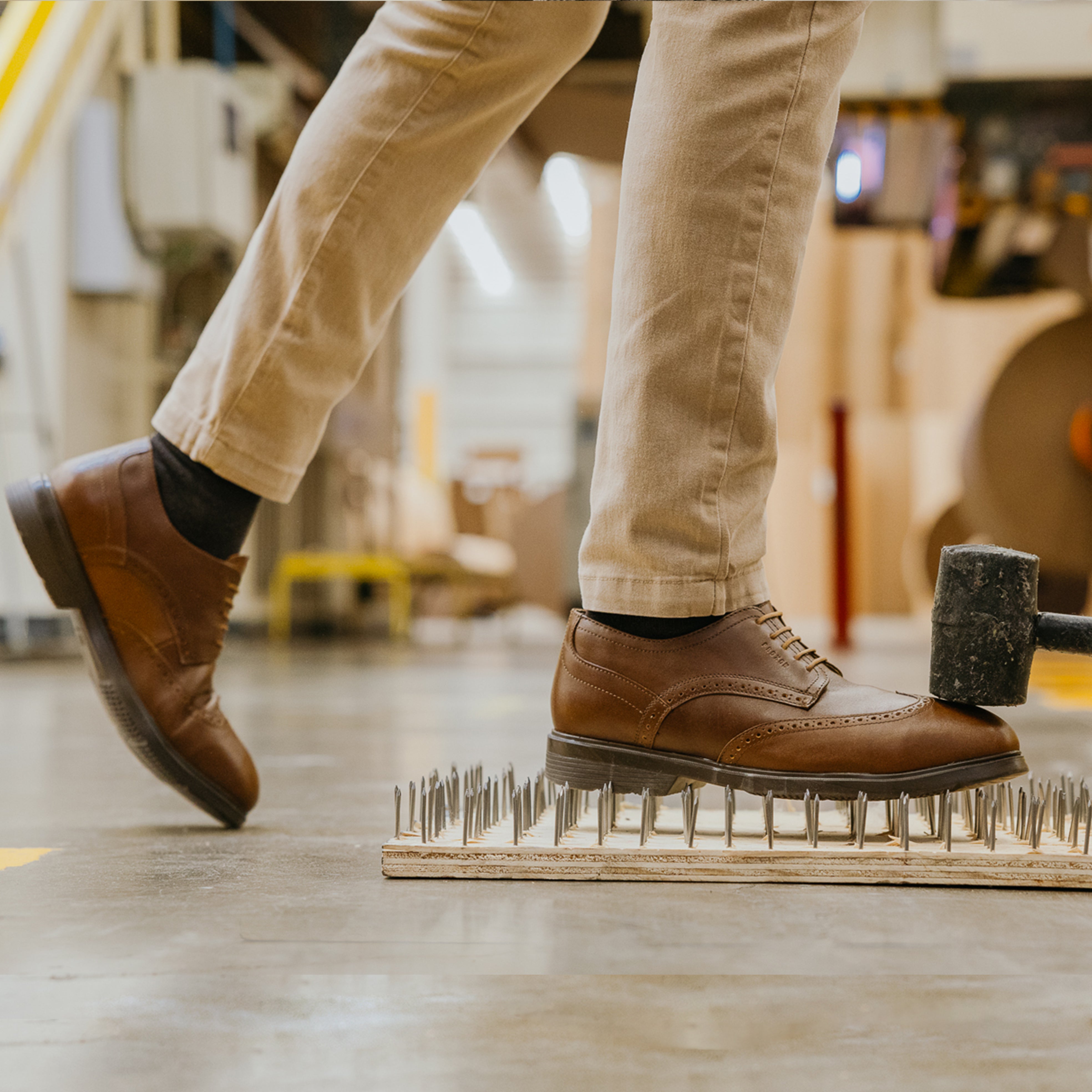 STEEL TOE OXFORD WORK SHOE CAPTAIN AMBER