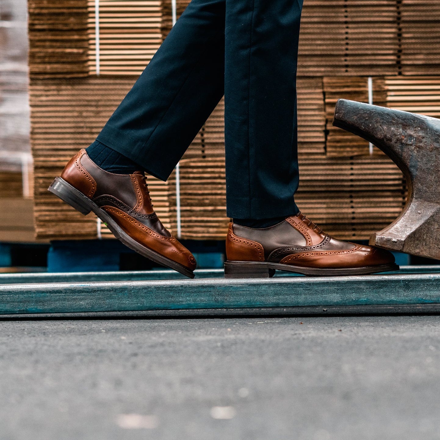 STEEL TOE OXFORD WORK SHOE EAGLE