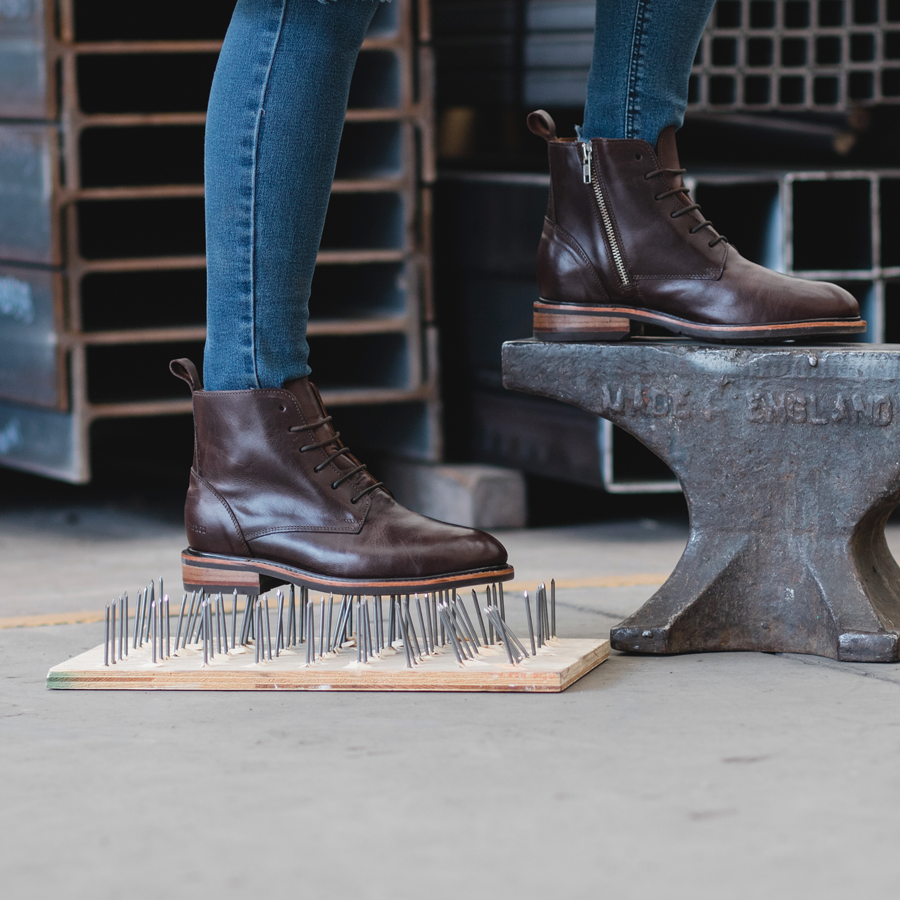 WOMEN STEEL TOE WORK BOOT ELISE BROWN