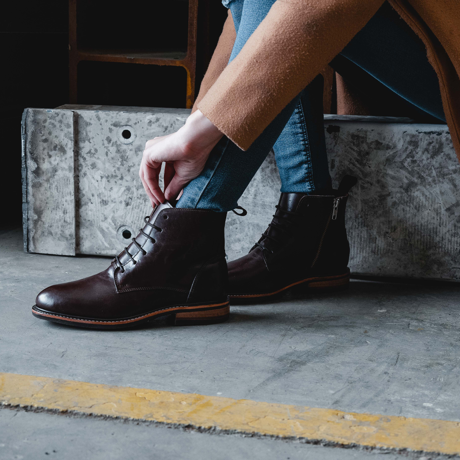 WOMEN STEEL TOE WORK BOOT ELISE BROWN